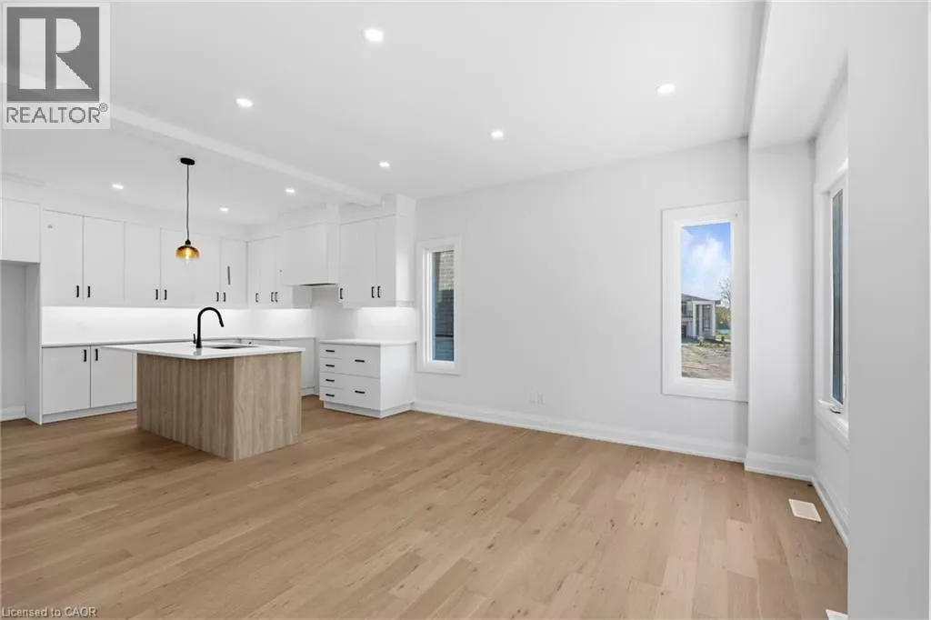 6345 JEWEL Common