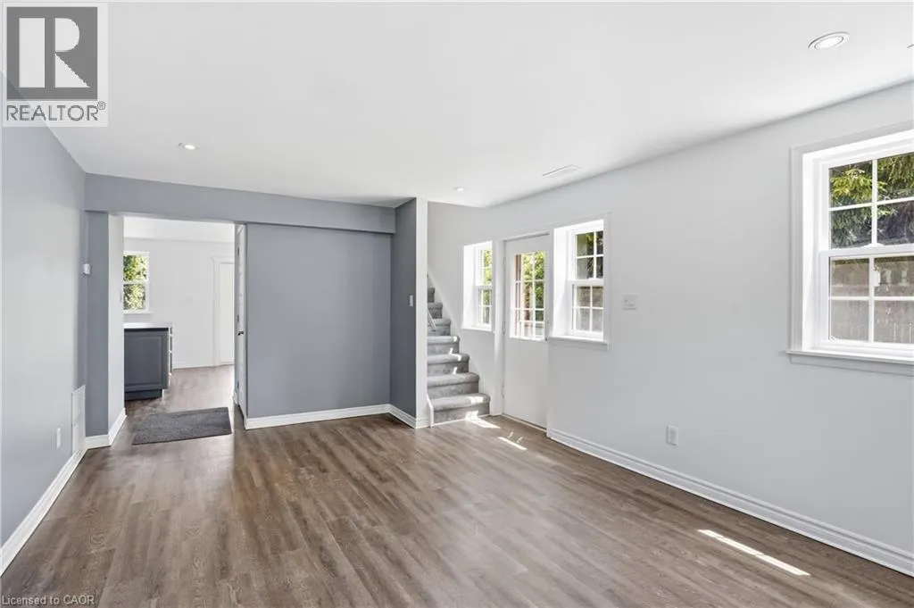 292 MAIN Street W Unit# A #A