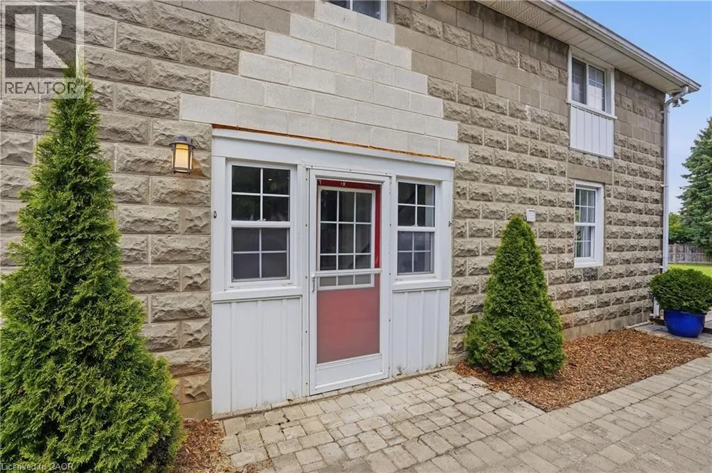 292 MAIN Street W Unit# A #A