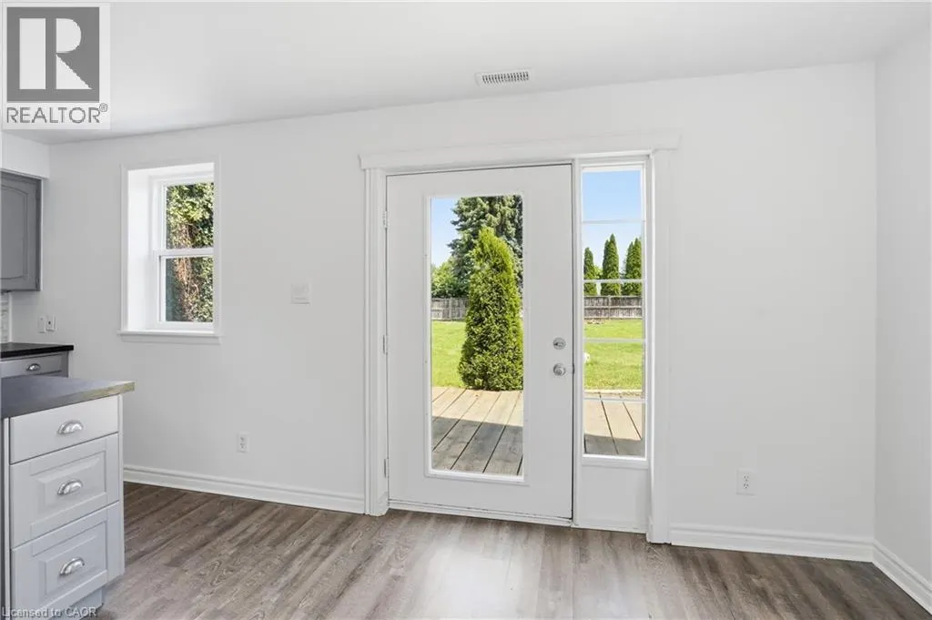 292 MAIN Street W Unit# A #A