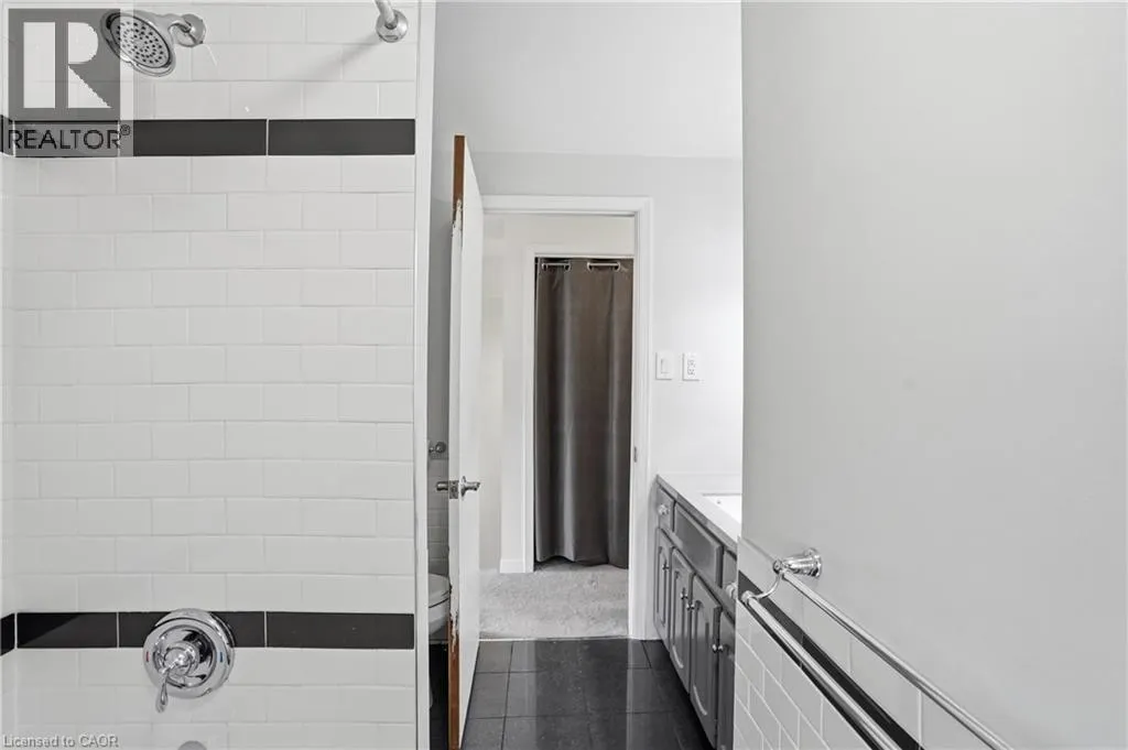 292 MAIN Street W Unit# A #A