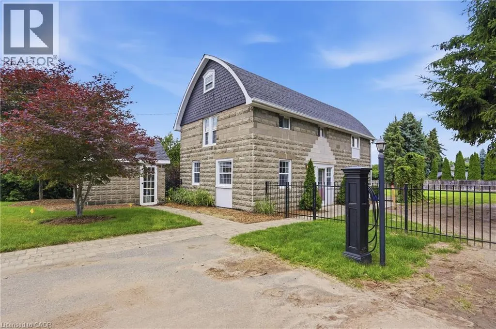292 MAIN Street W Unit# A #A
