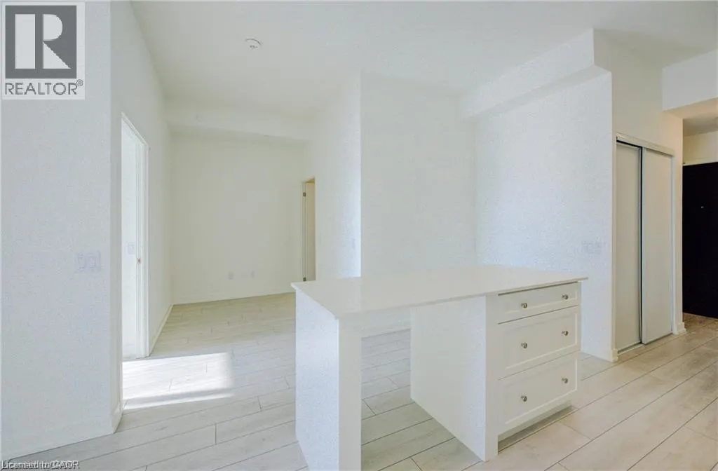 55 DUKE Street Unit# Unit #214 #Unit #214
