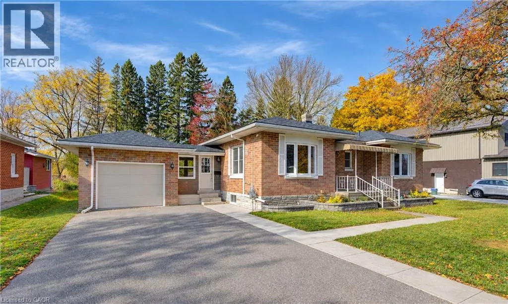 16 SNYDER Avenue S
