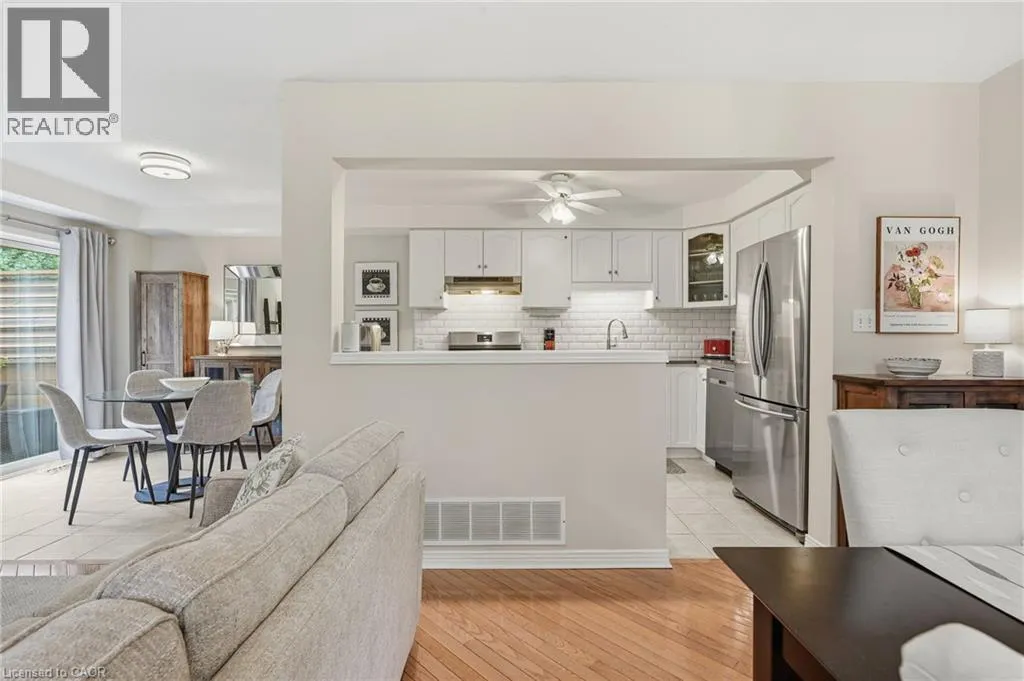 348 HIGHLAND Road W Unit# 7 #7