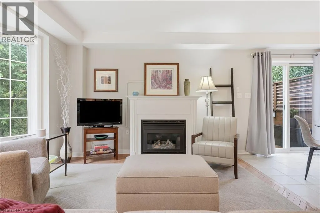 348 HIGHLAND Road W Unit# 7 #7