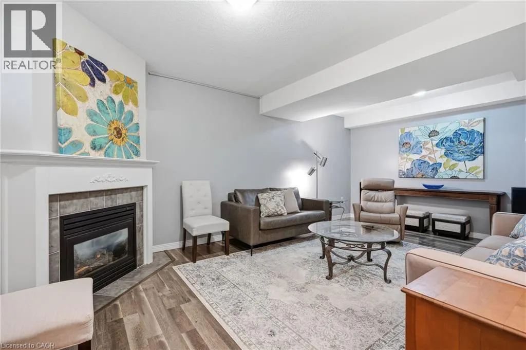 348 HIGHLAND Road W Unit# 7 #7
