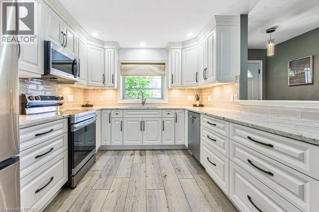 423 POLDON Drive