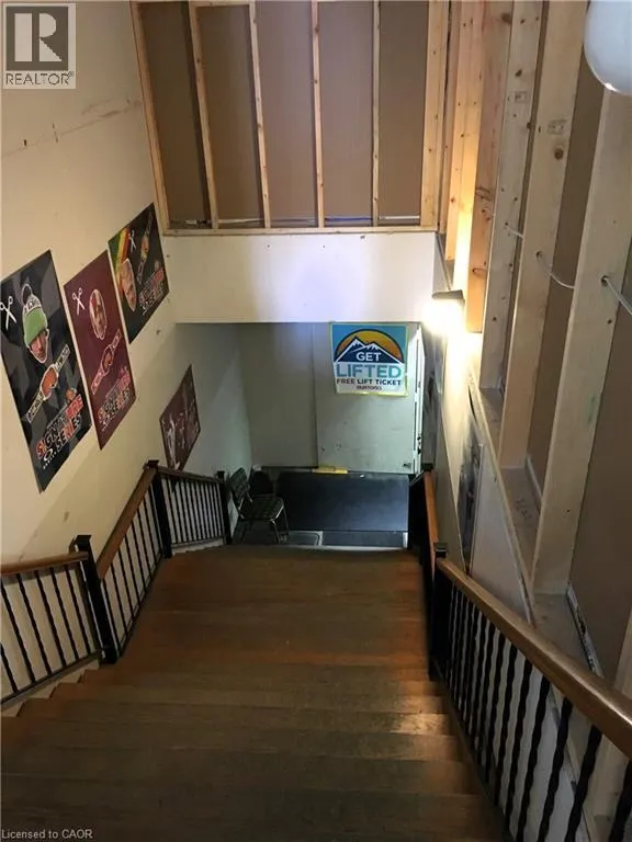31 NORFOLK Street N