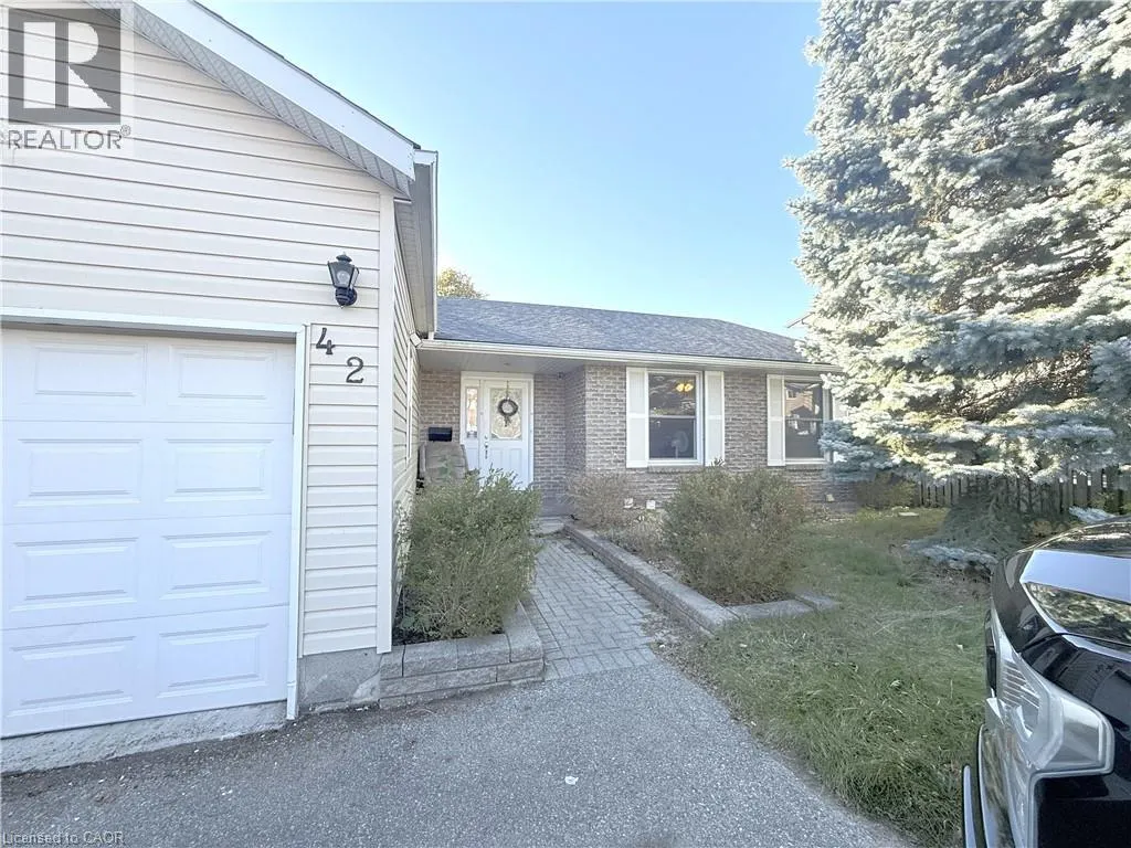 42 SOUTHWOOD Court