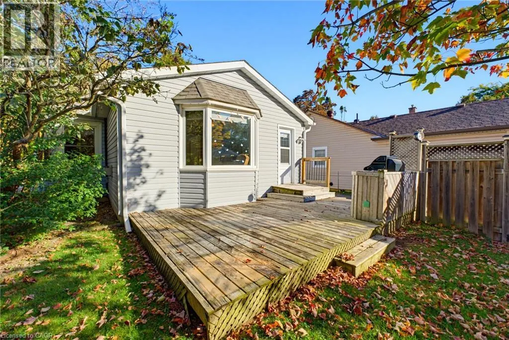 9 SPENCER Avenue