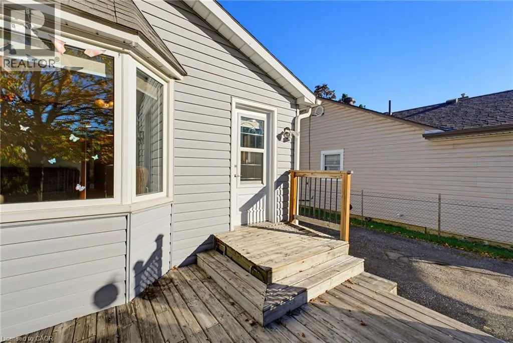 9 SPENCER Avenue