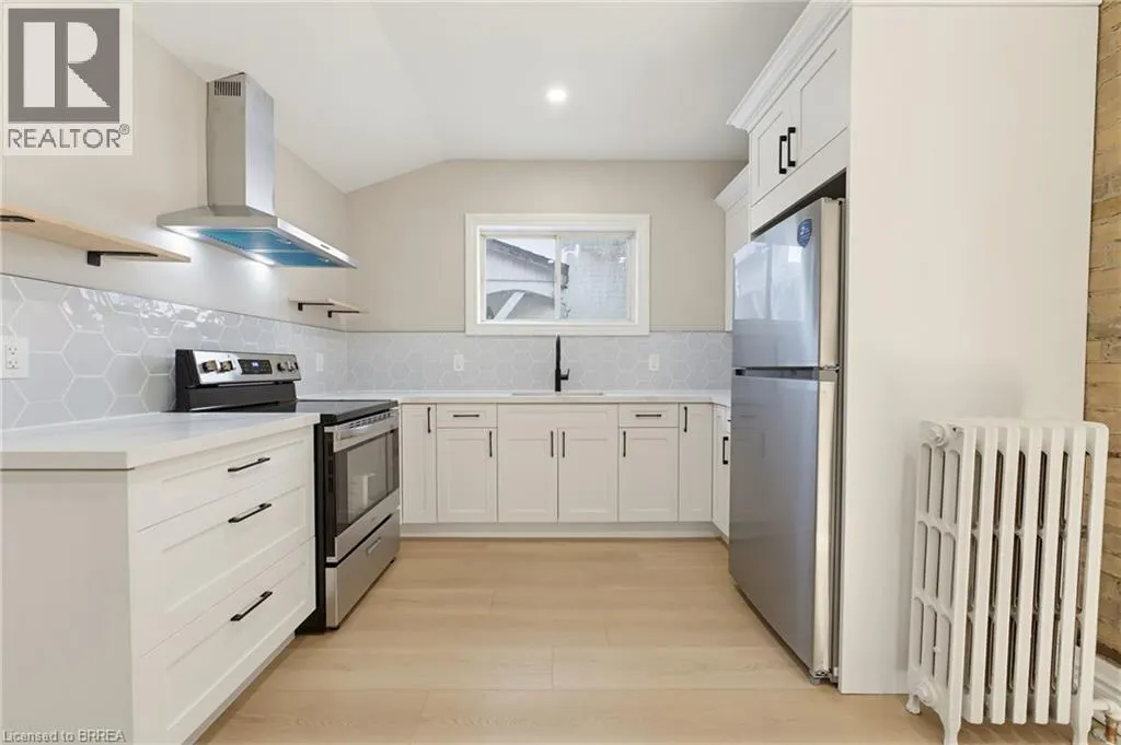 207 WILLIAM Street