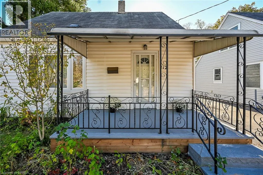 112 WILKES Street