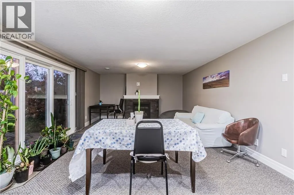 44 LIBERTY Crescent