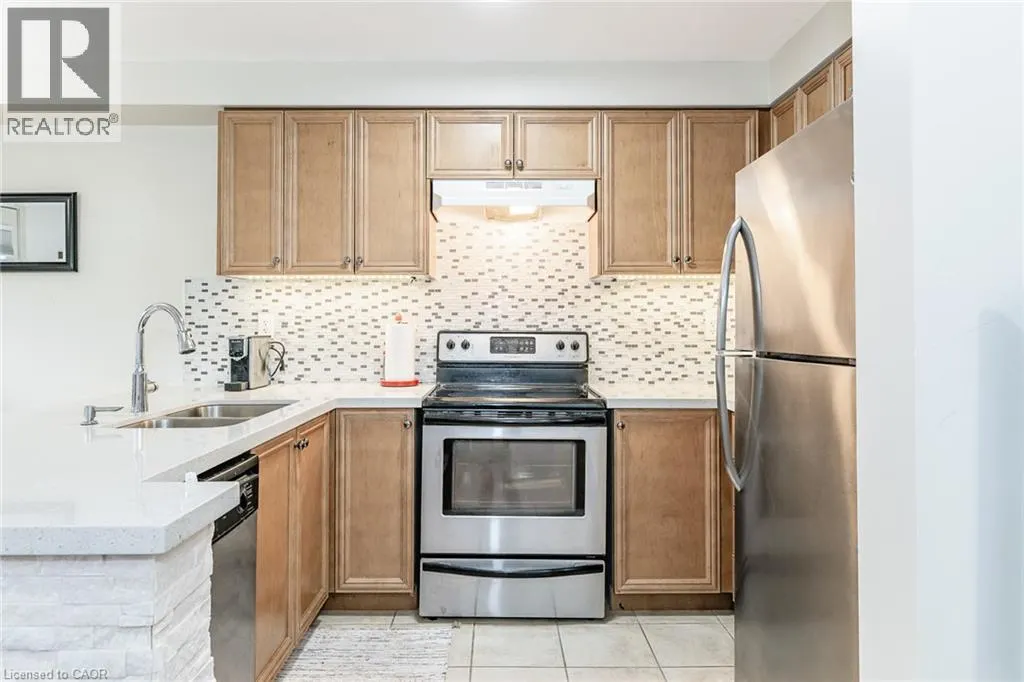 151 GREEN Road Unit# 13 #13
