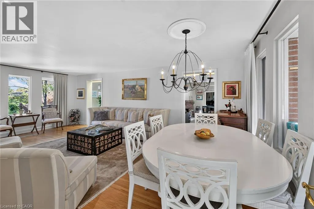 311 GOLF LINKS Road