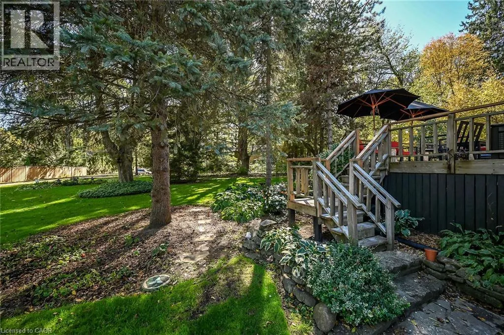 311 GOLF LINKS Road