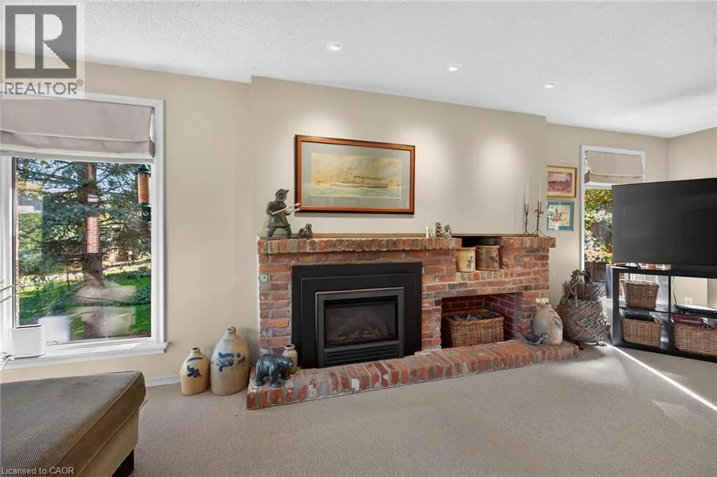311 GOLF LINKS Road
