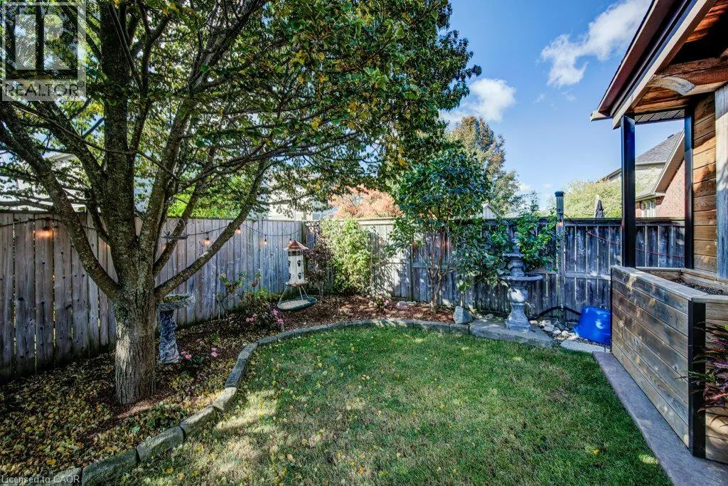 27 CORAL GABLES Crescent