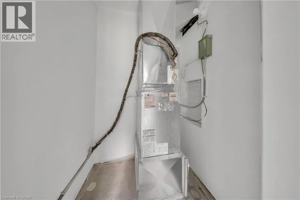 3085 KINGSWAY Drive Unit# 21 #21