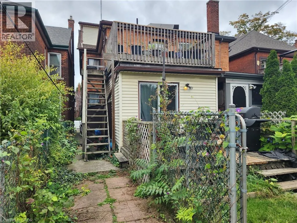 25 GLADSTONE Avenue