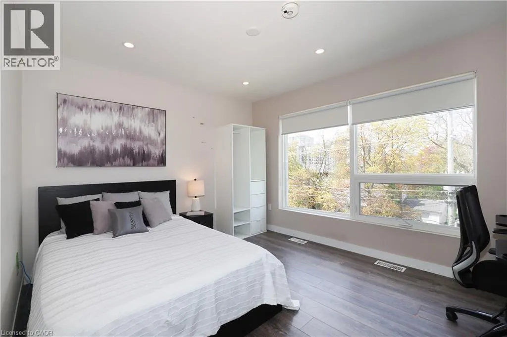 288 ALBERT Street Unit# 208 #208
