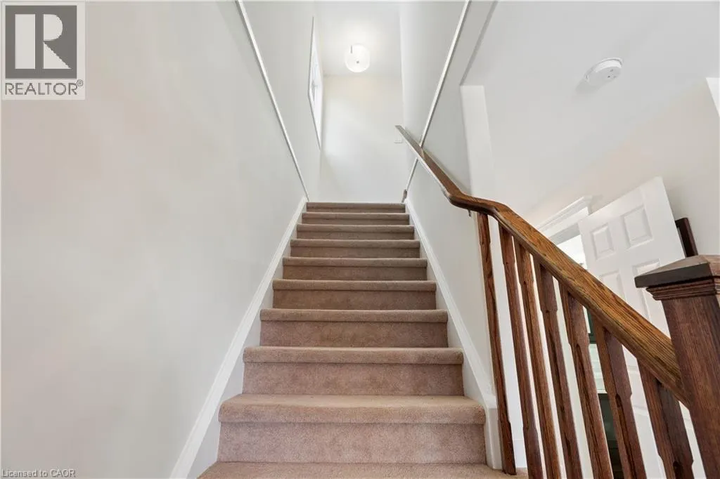 168 HAMPSON Crescent