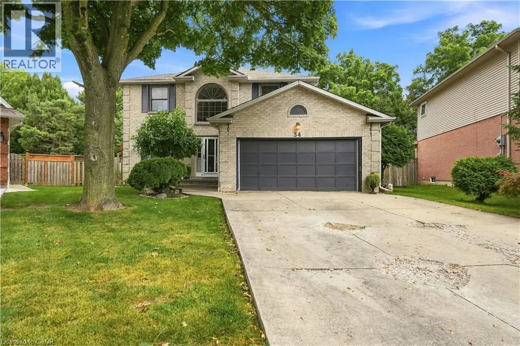 34 LISAJANE Court