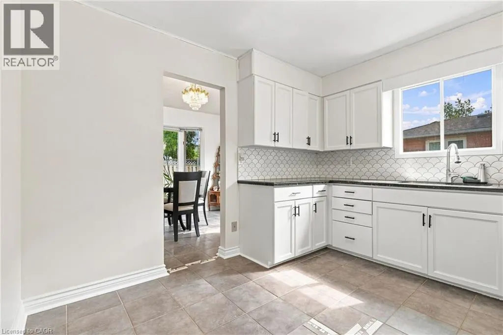 34 LISAJANE Court