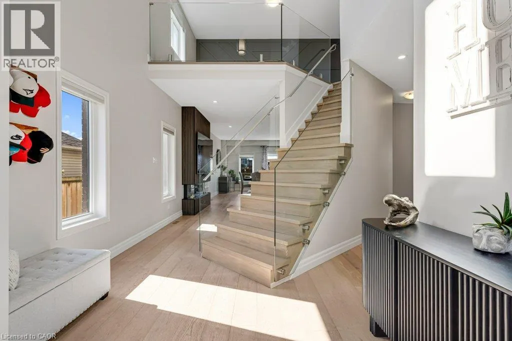 27 IRONGATE Drive