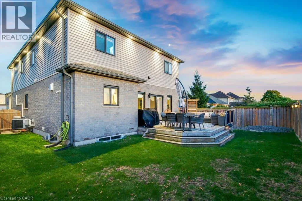 27 IRONGATE Drive
