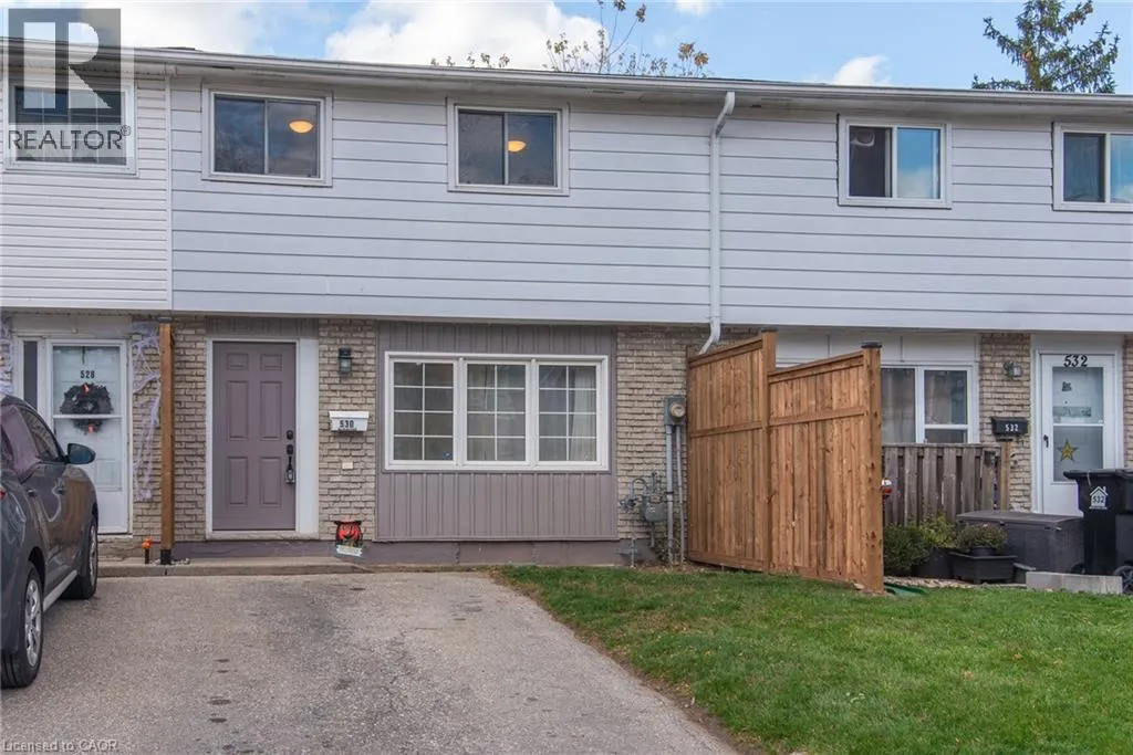 530 PARKVIEW Crescent