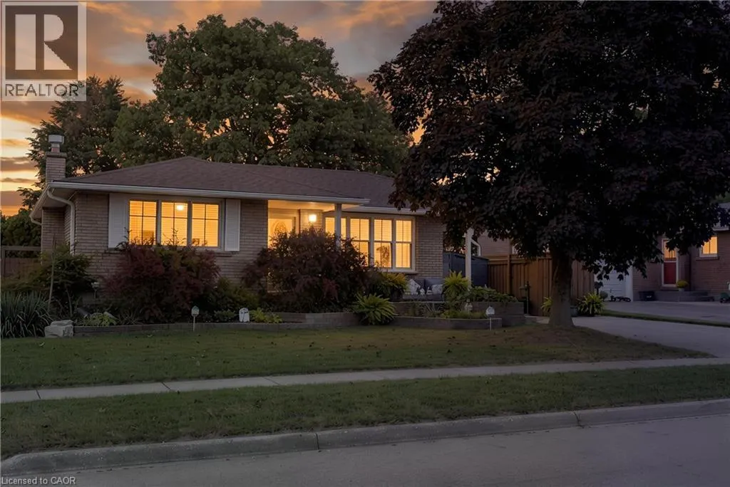 91 LYNNDALE Road
