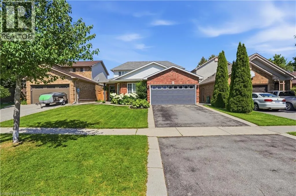 7 ROCKHAVEN Lane