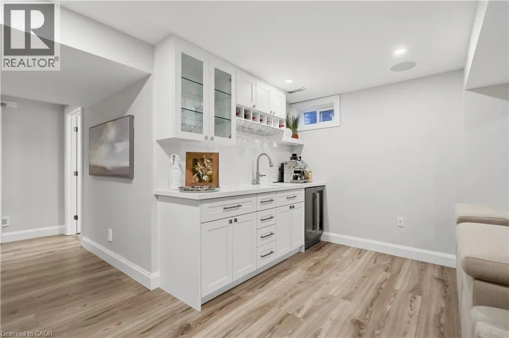 7 ROCKHAVEN Lane
