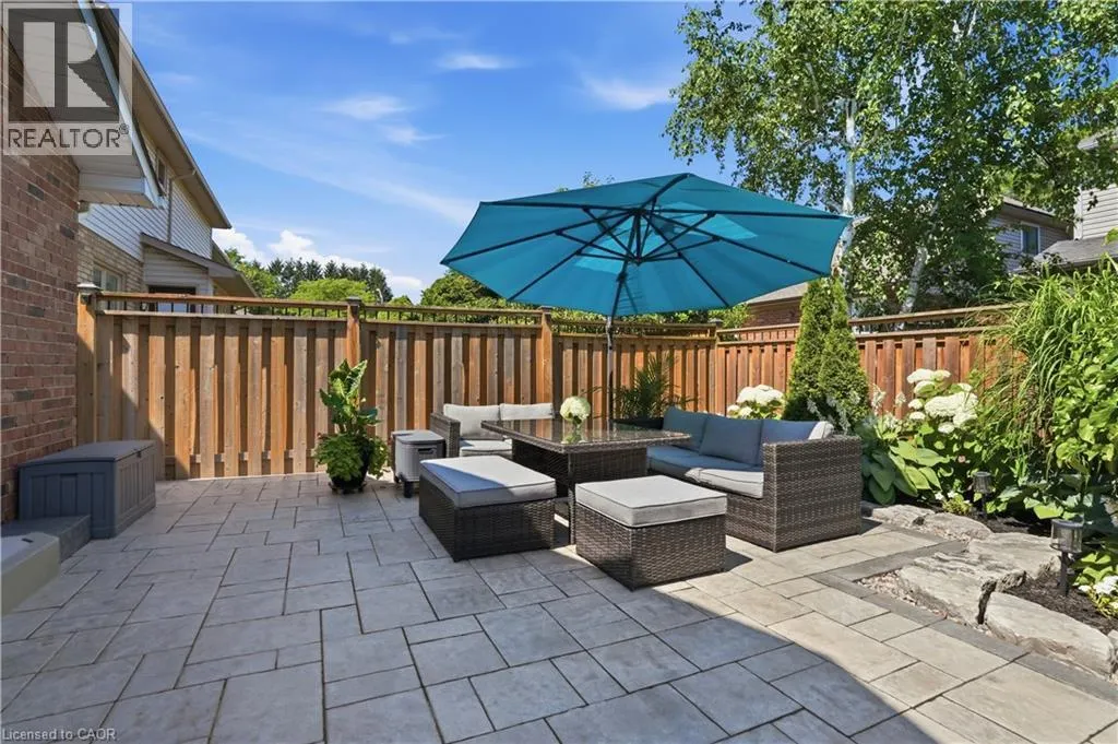7 ROCKHAVEN Lane
