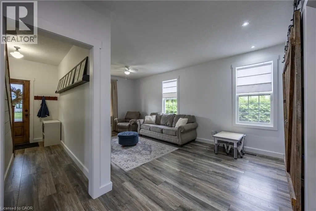 139 LA SALETTE Road