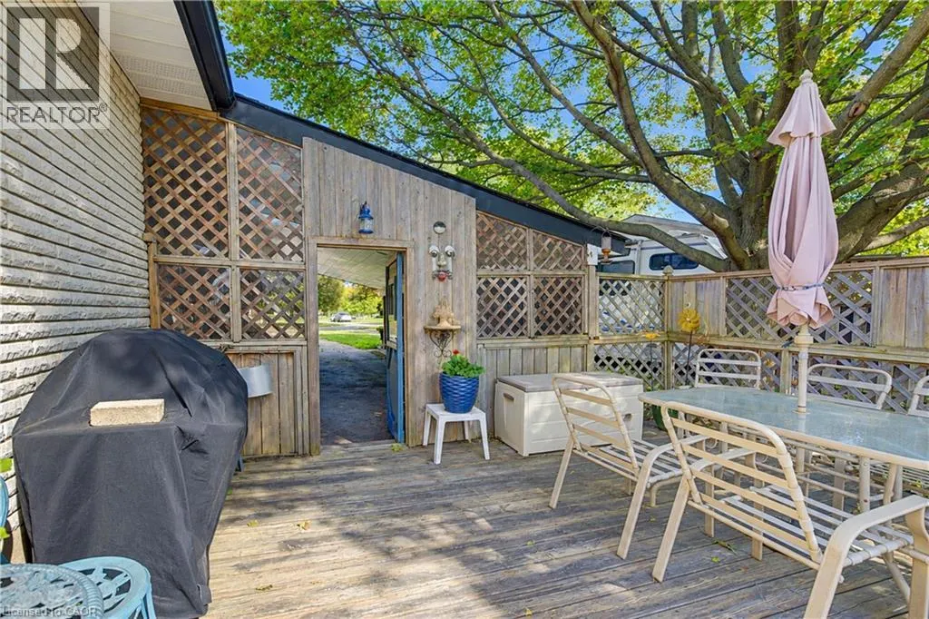 73 BELTON Drive