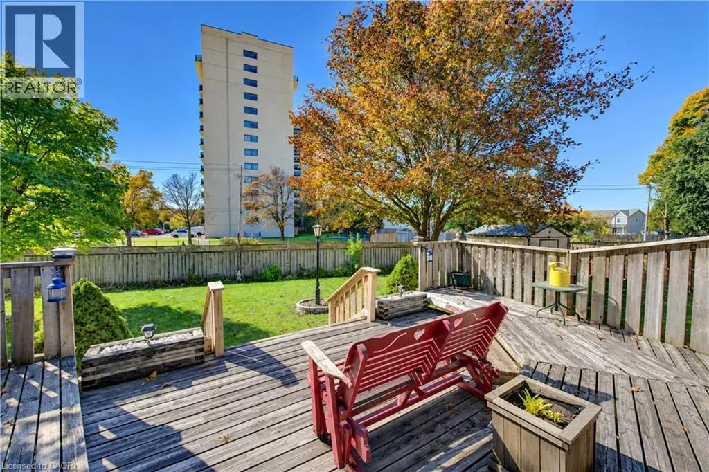 73 BELTON Drive