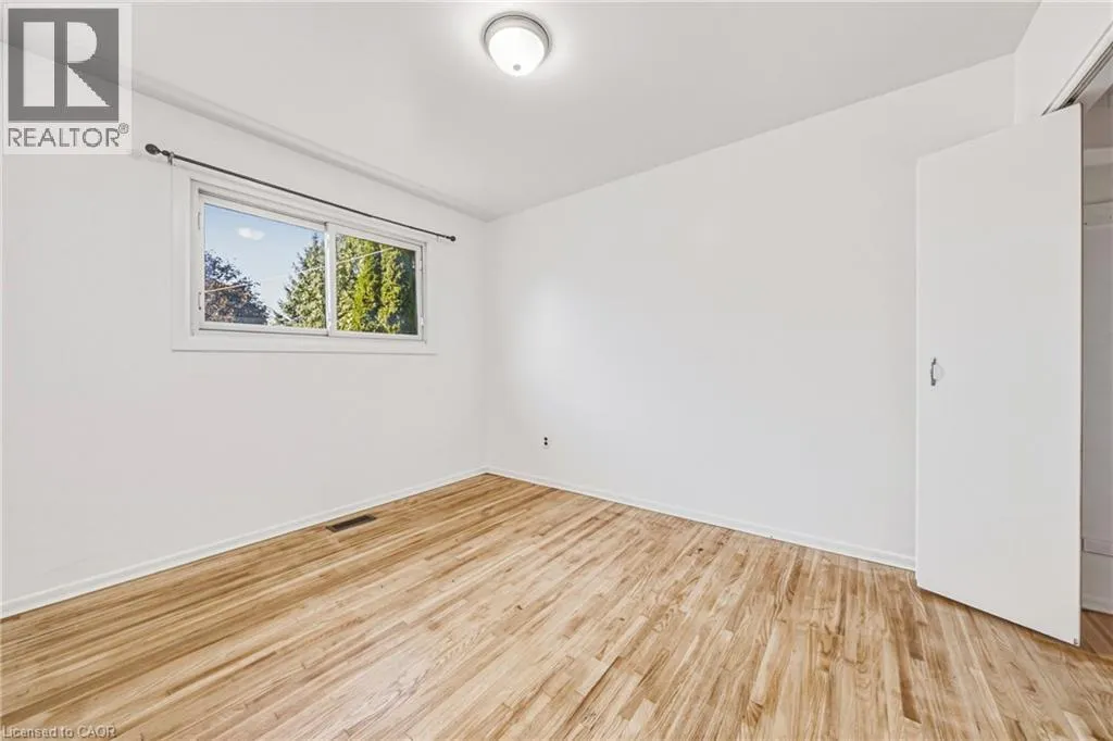 928 UPPER GAGE Avenue