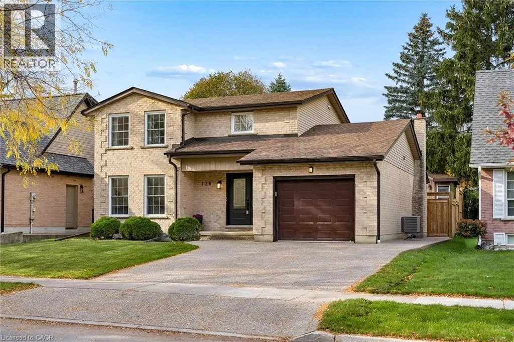 128 SUNPOINT Crescent