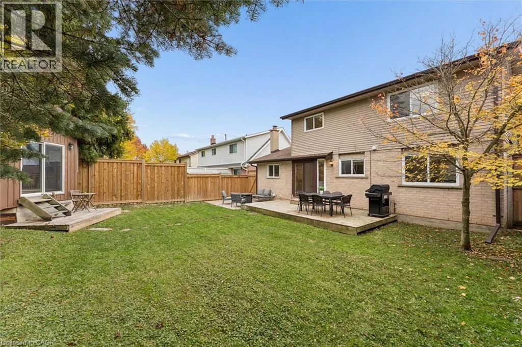 128 SUNPOINT Crescent