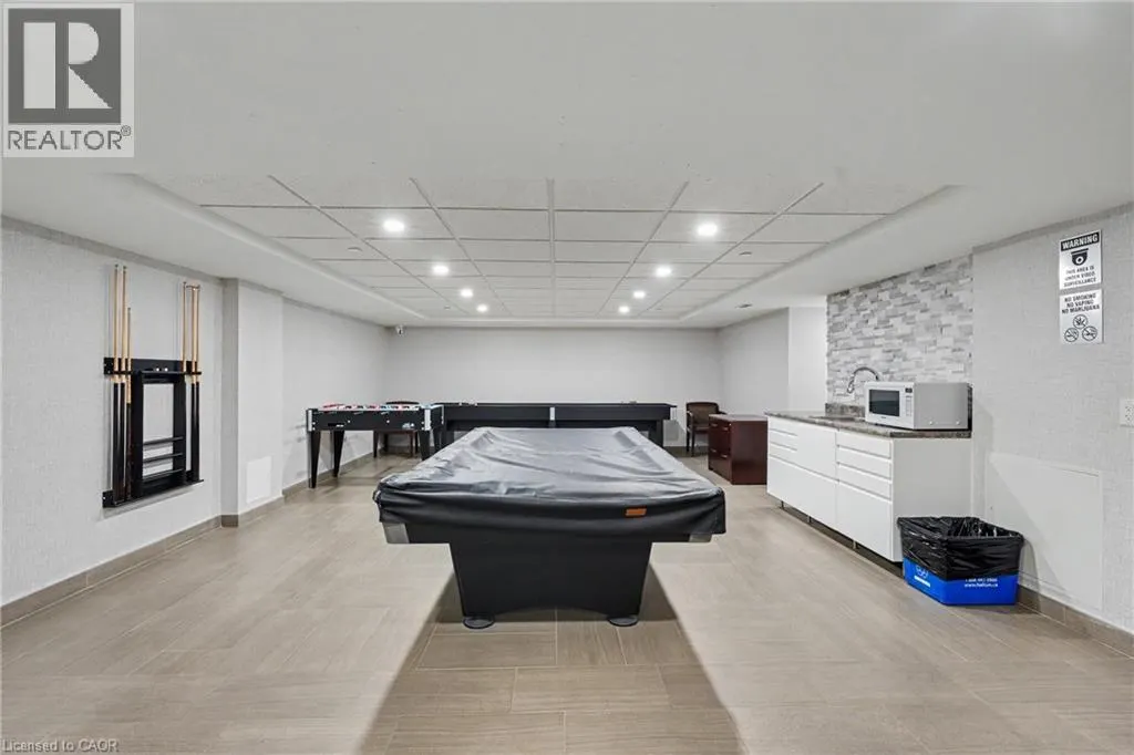 700 DYNES Road Unit# 614 #614
