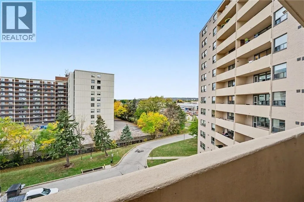 700 DYNES Road Unit# 614 #614
