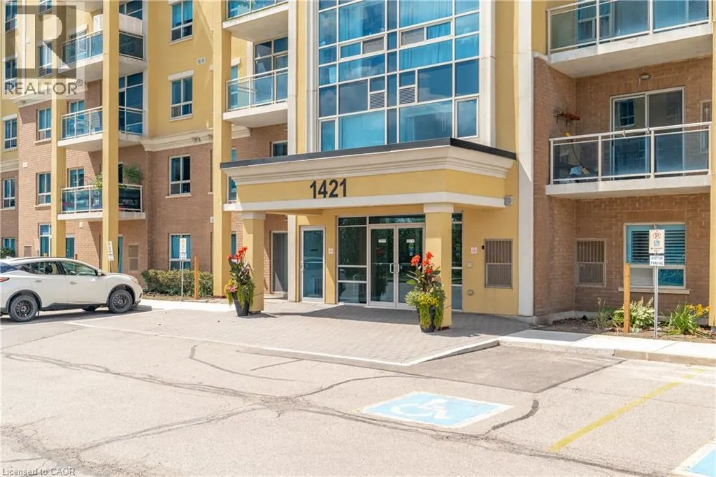 1421 COSTIGAN Road Unit# 506 #506