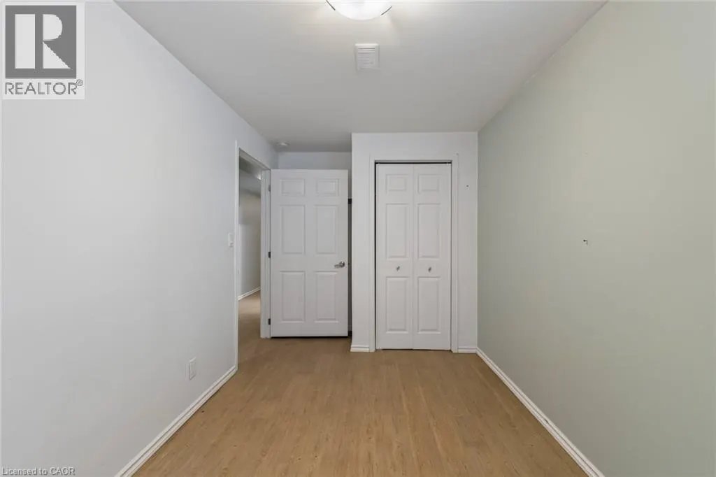 11 HACKBERRY Lane
