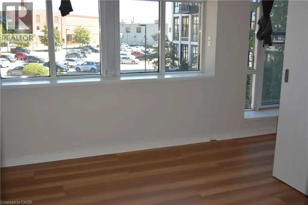 410 KING Street W Unit# 203 #203