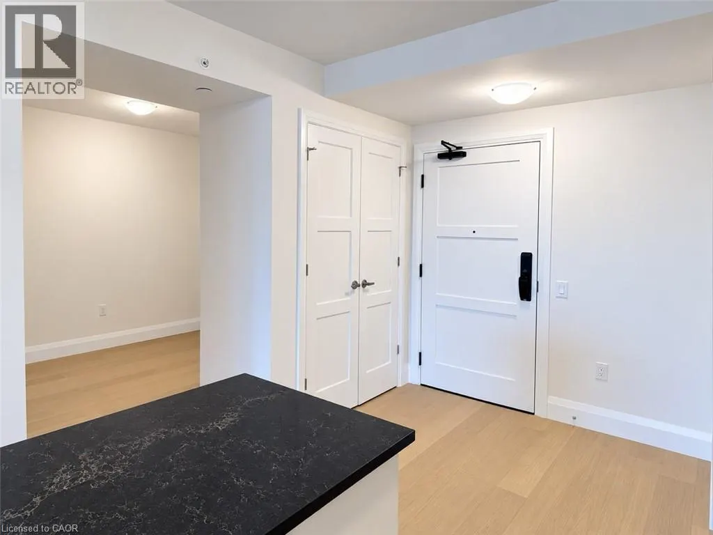 93 ARTHUR Street S Unit# 1207 #1207