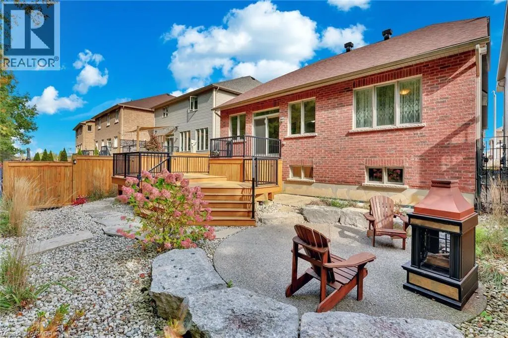 8541 SWEET CHESTNUT Drive